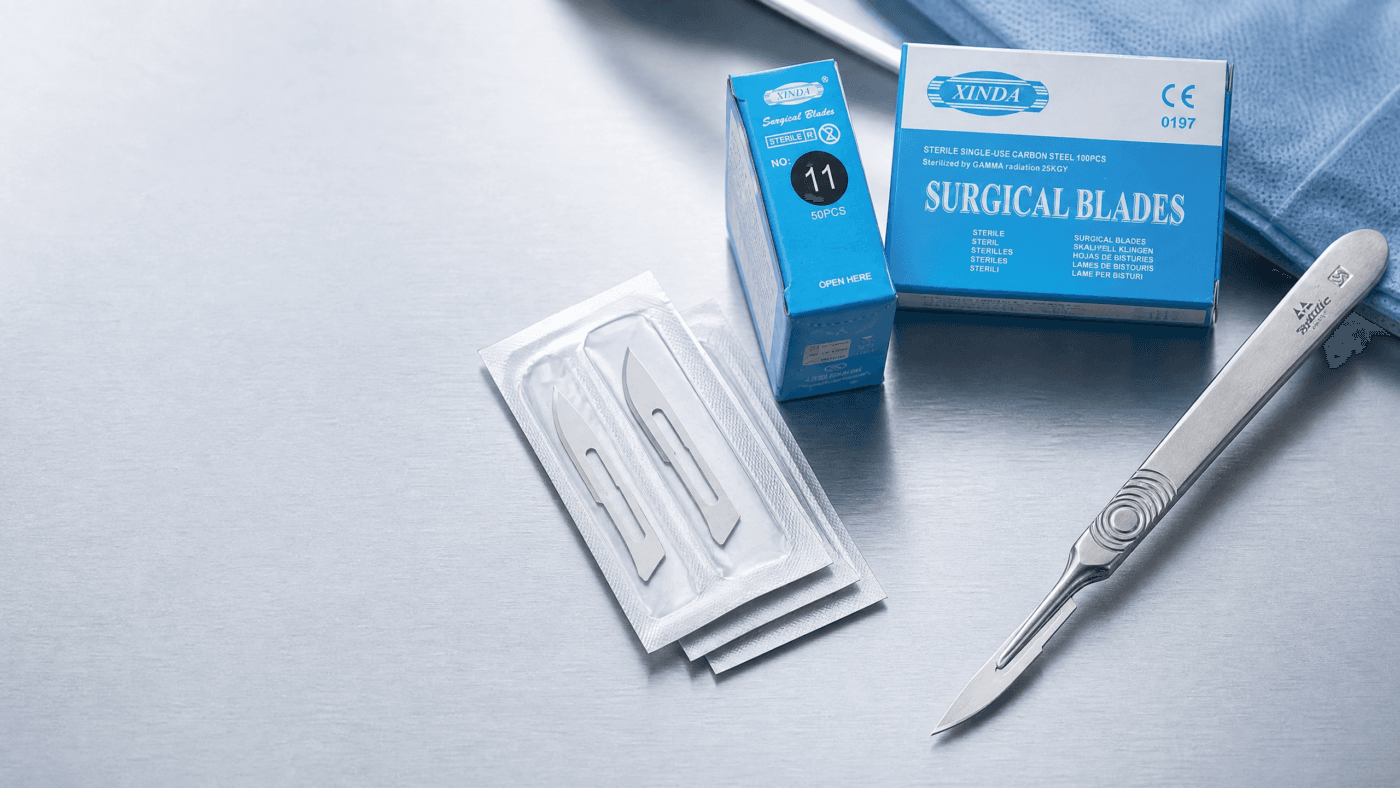 scalpel blades
